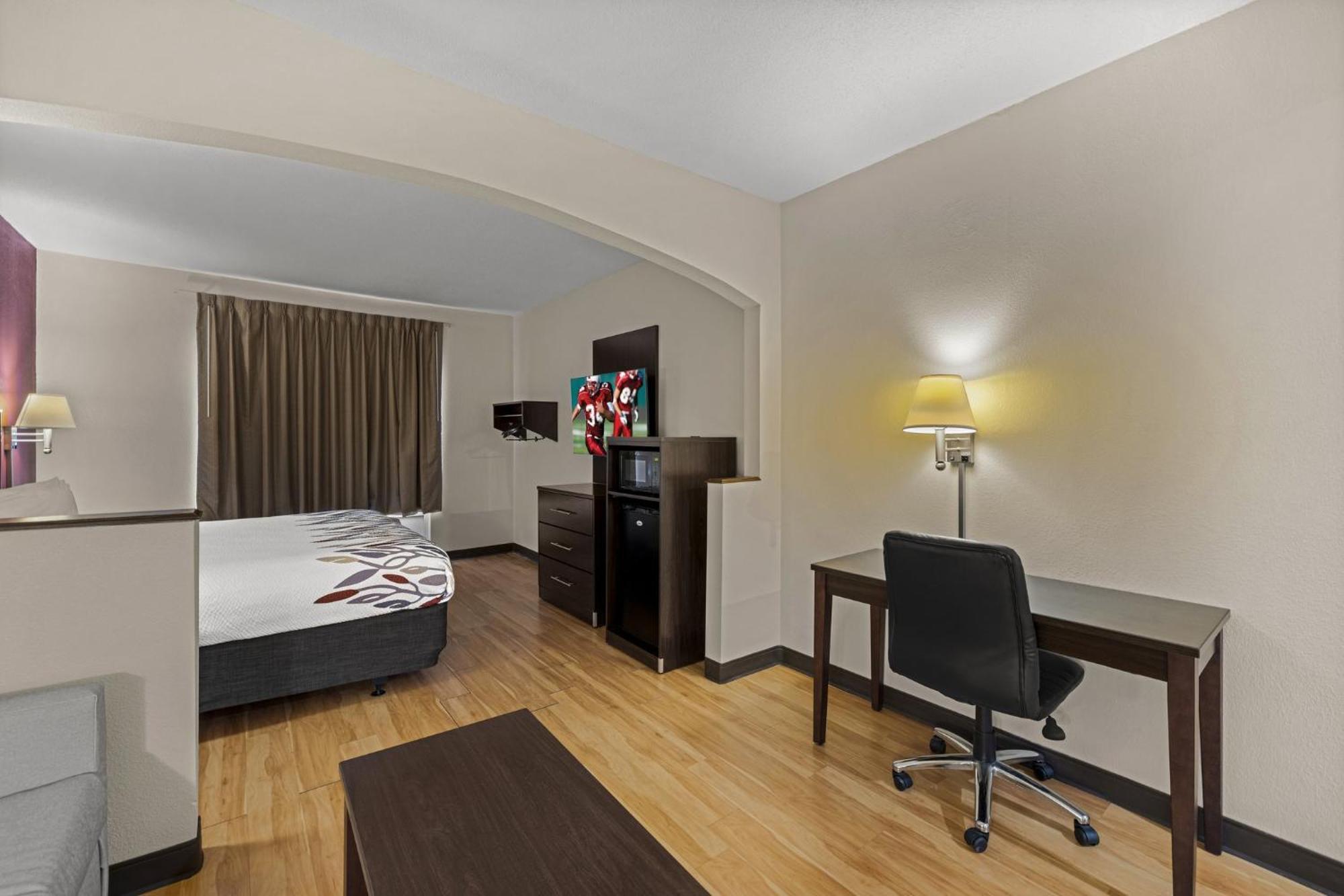 Red Roof Inn & Suites Albany, Ga Εξωτερικό φωτογραφία