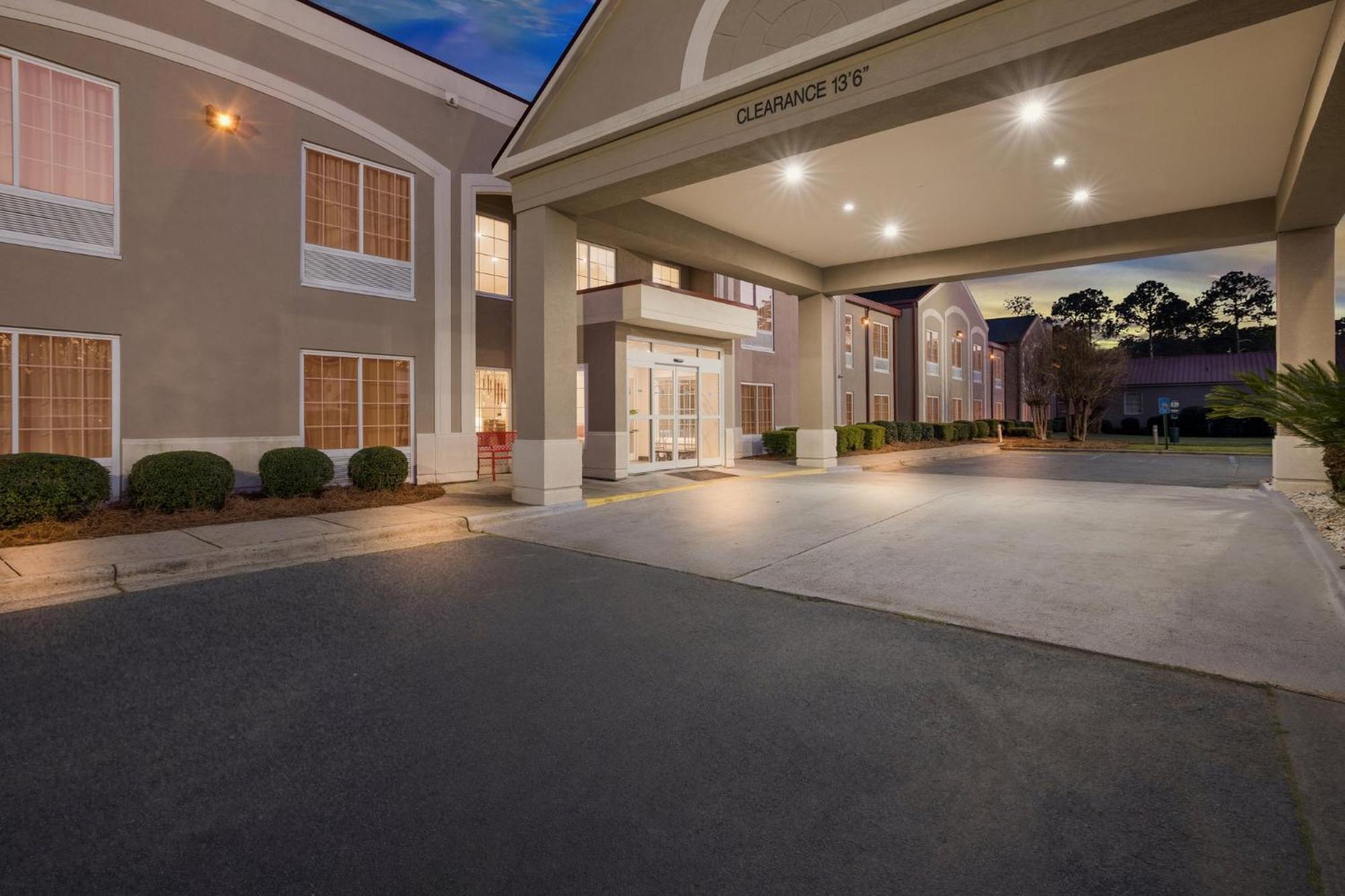 Red Roof Inn & Suites Albany, Ga Εξωτερικό φωτογραφία