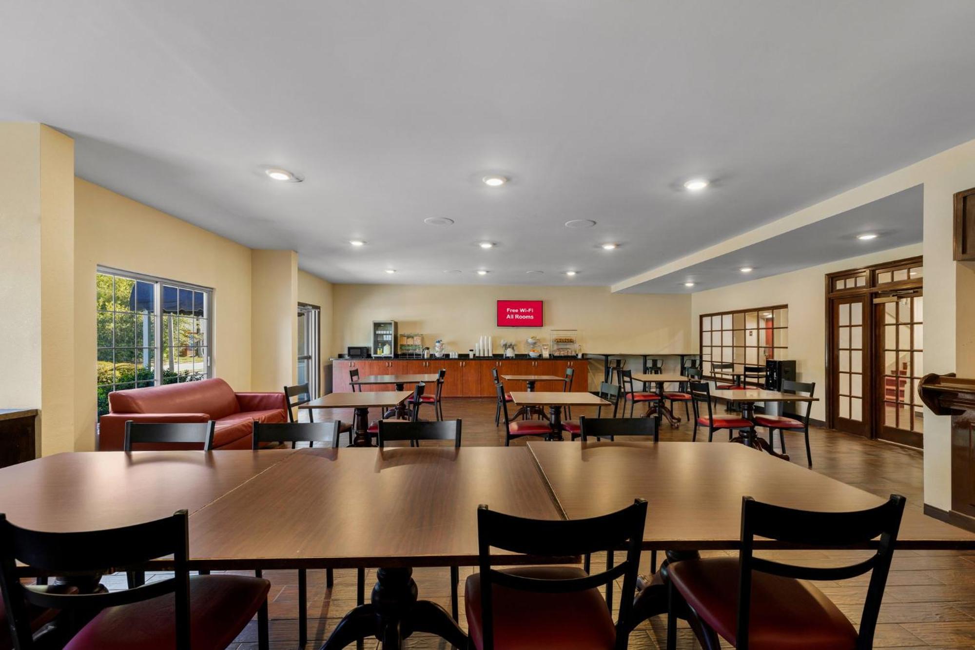 Red Roof Inn & Suites Albany, Ga Εξωτερικό φωτογραφία