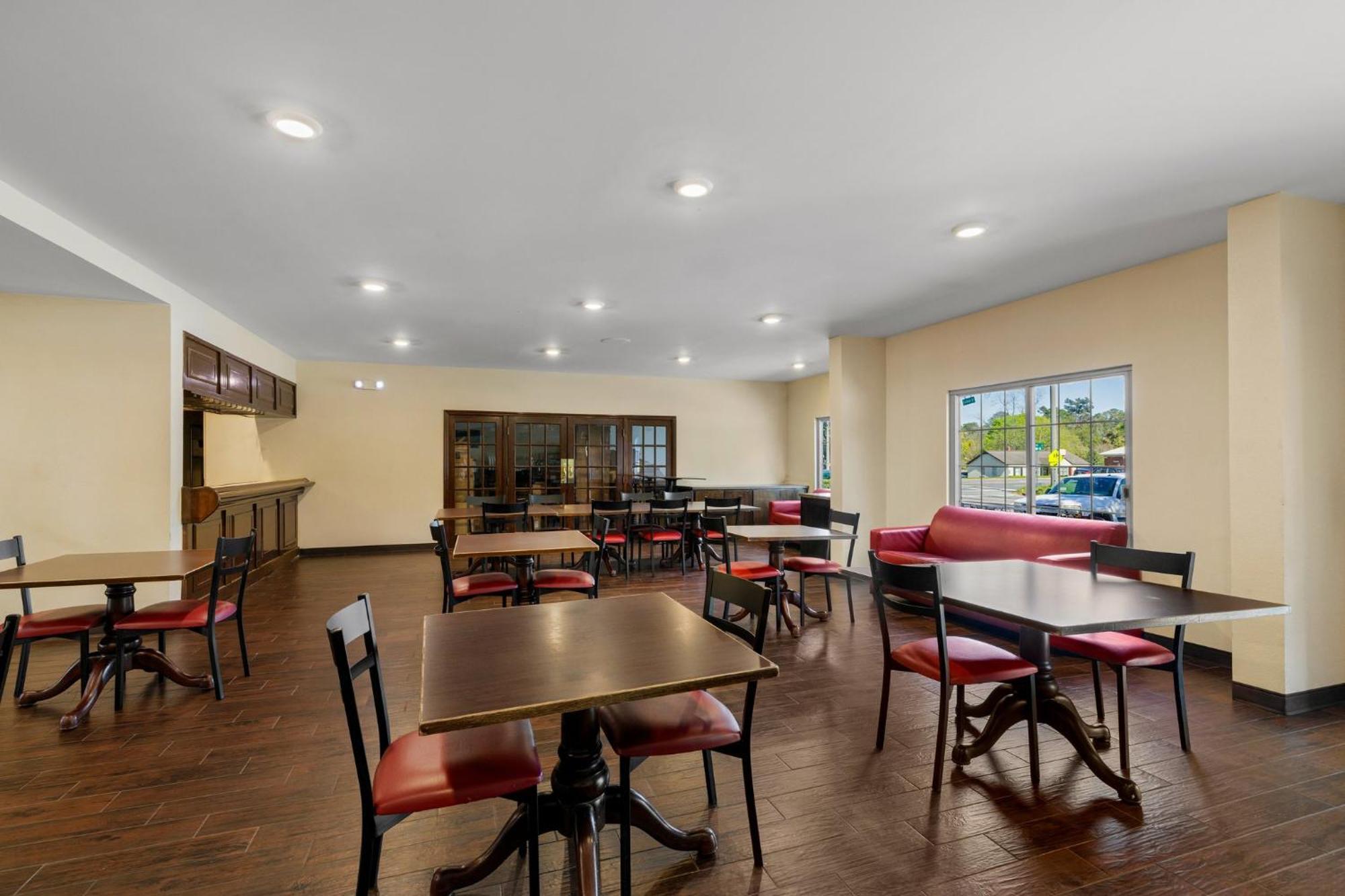 Red Roof Inn & Suites Albany, Ga Εξωτερικό φωτογραφία
