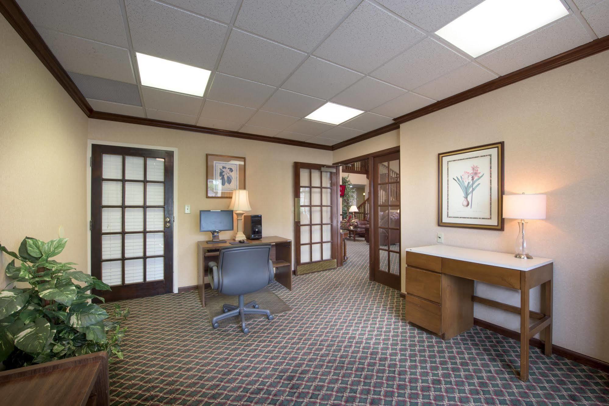 Red Roof Inn & Suites Albany, Ga Εξωτερικό φωτογραφία